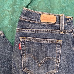 levis bootcutt jeans